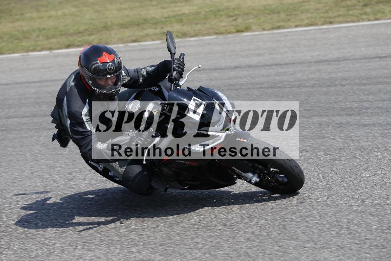 Archiv-2025/49 26.08.2025 Cornu Master School ADR/blau-bleu/14